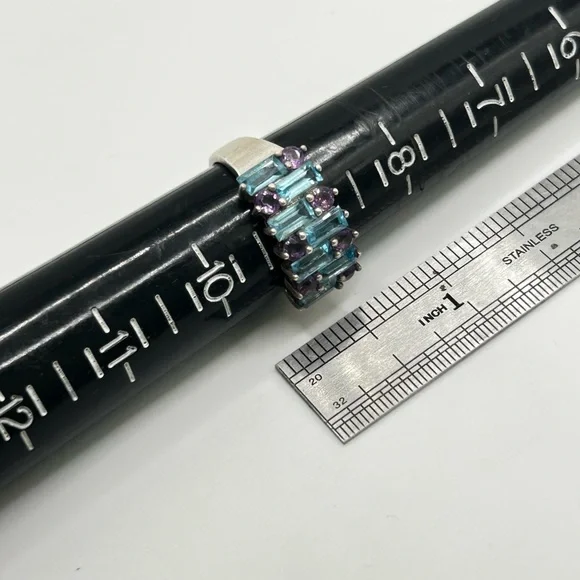 Sterling Silver Ring with Topaz and Amethyst Gemstones - Size 9 - Picture 7 of 7